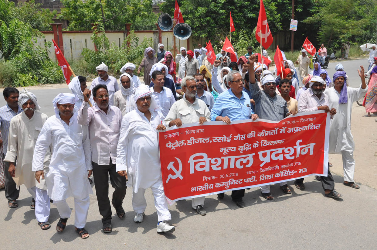 CPI (M) workers withdraw parole