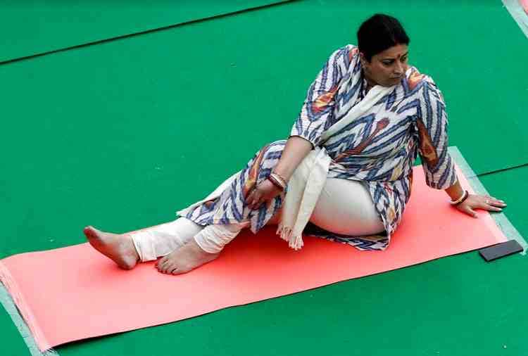 chandigarh, smriti irani fitness challenge on international yoga day