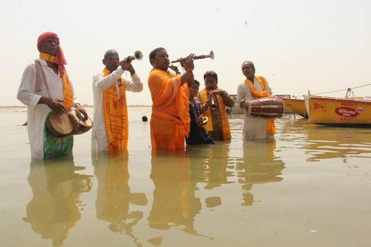 People play Shehnai for rain in varanasi