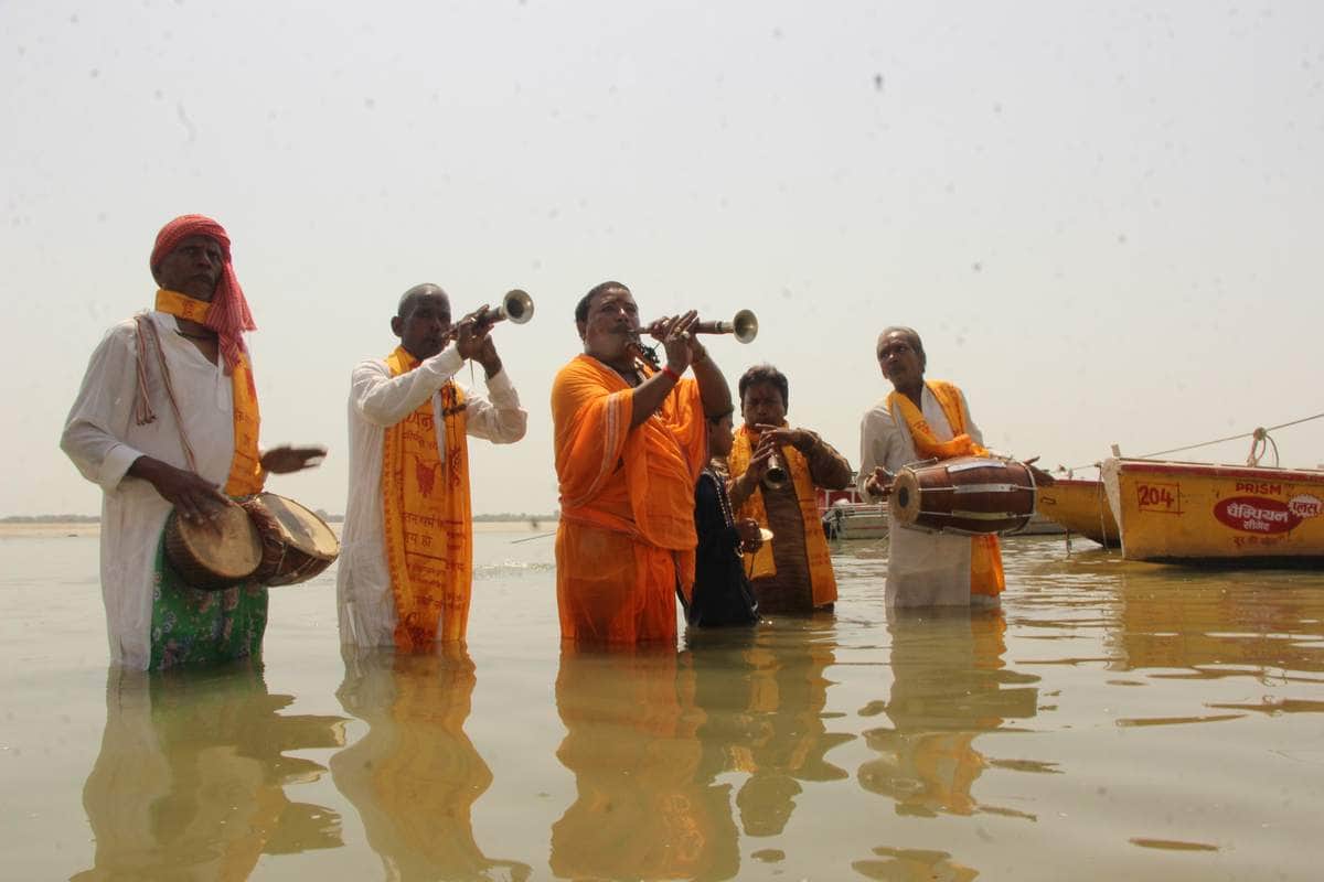 People play Shehnai for rain in varanasi