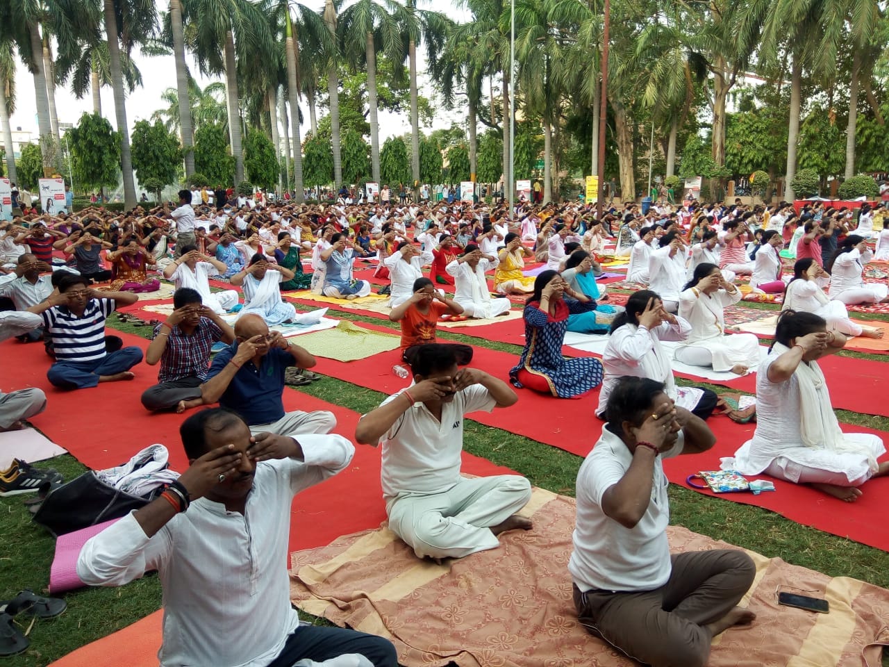 International yoga day people gather at Amar ujala hosted yogshala 