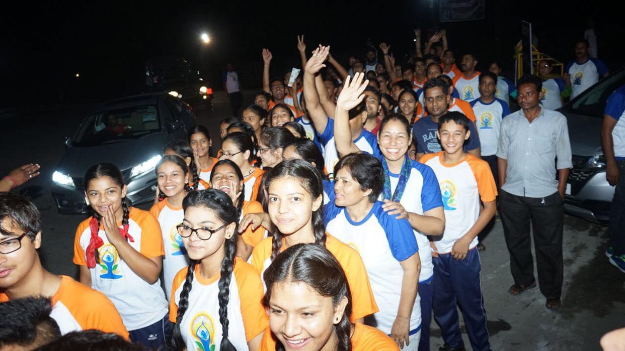 international yoga day 2018 dehradun pm modi program photos