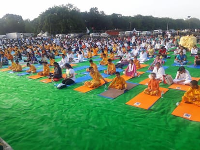 pm modi international yoga day 2018 program live