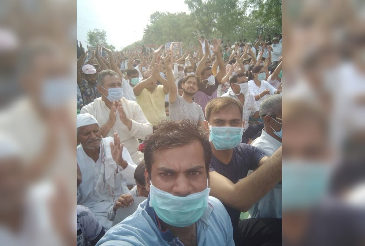 people counter world Yoga day on garbage noida sector 123