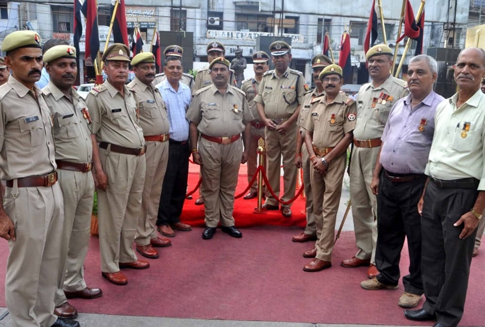  rashtrapati agnishaman seva medal for 37 fire fighters.