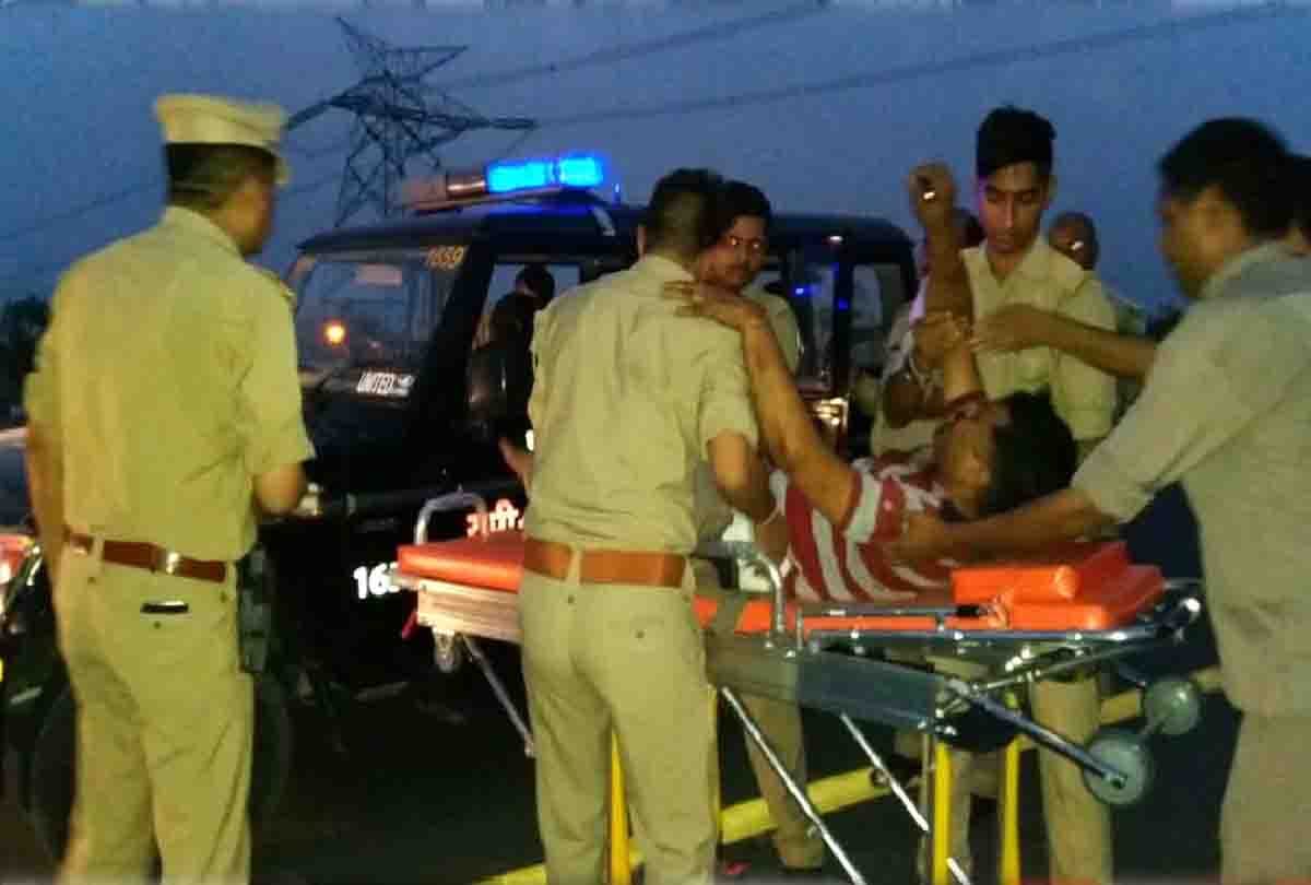 Agra-Lucknow Express incident on friday morning 