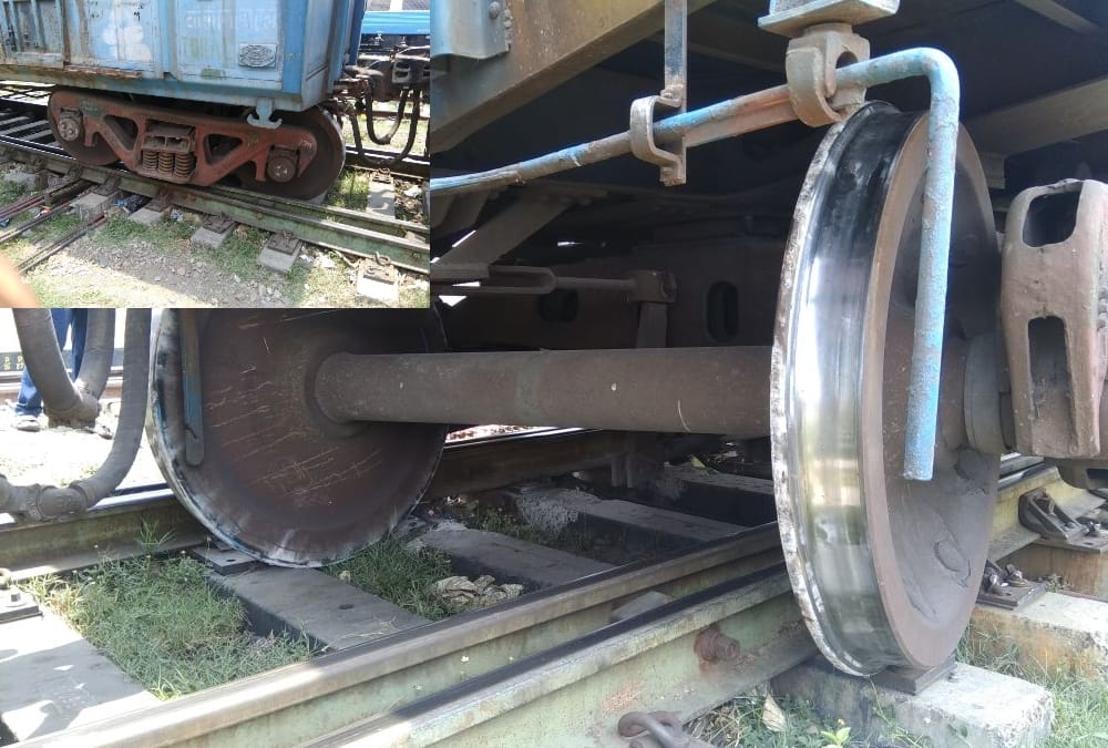 Chhattisgarh: Goods train derails as Naxals uproot railway track in Dantewada; no casualty