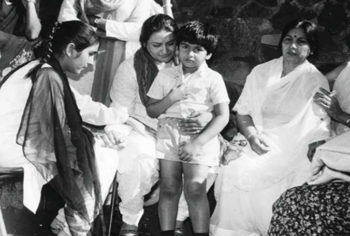 Raj Babbar birthday special 10 unseen pictures 
