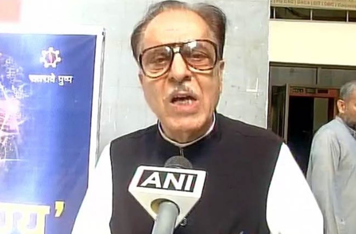 kashmiri leader saifuddin soz announced, 80 Kashmiri students stranded in Kazakhstan, will return home this way