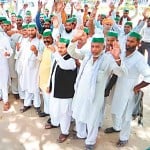 अपनी मांगों को लेकर प्रदर्शन करते भाकियू असली के कार्यकर्ता। -अमर उजाला
