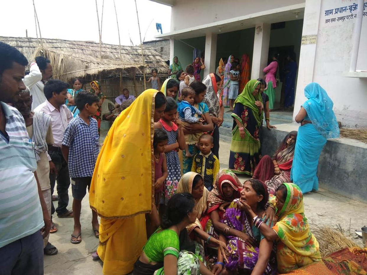 The woman's death after childbirth, the condition of the newborn is fragile