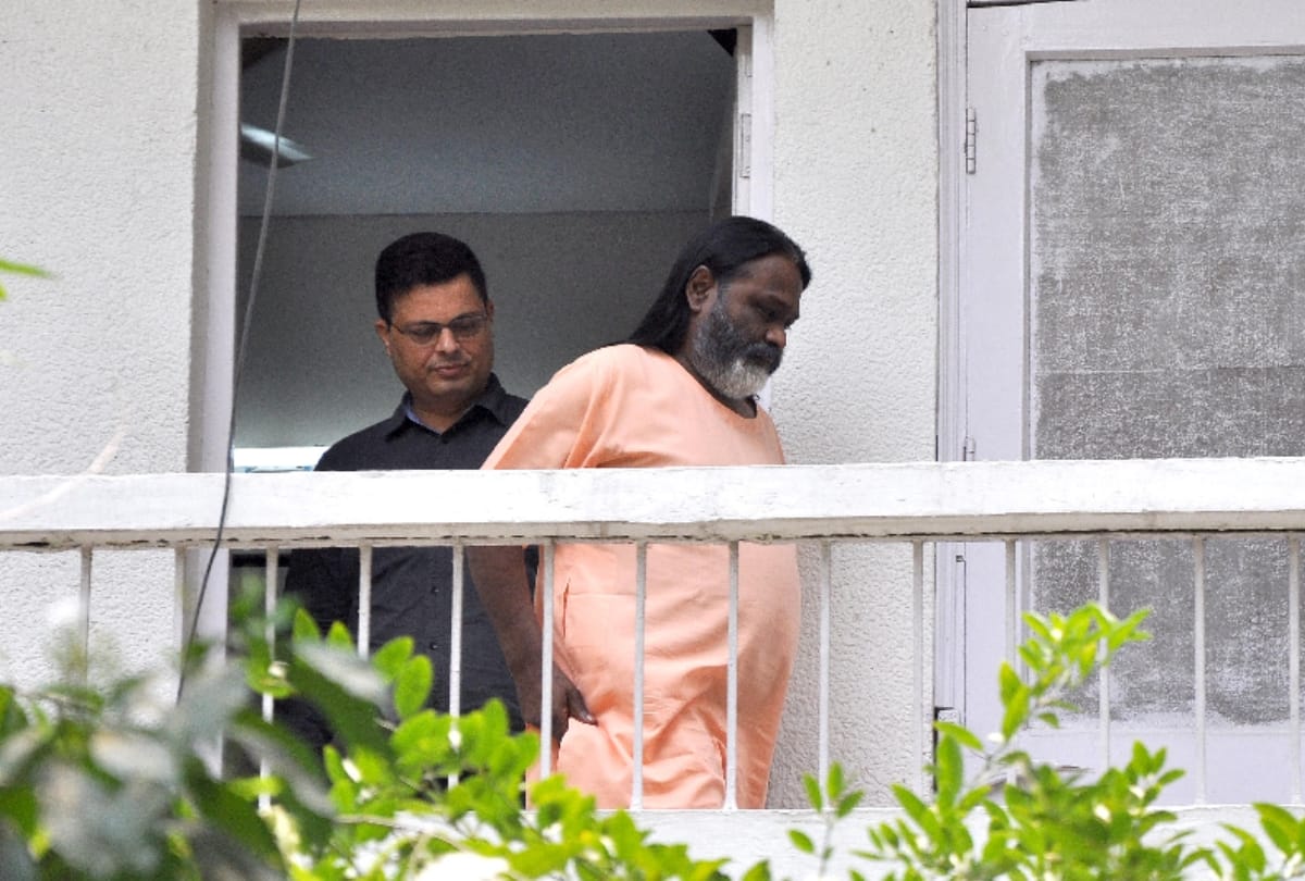 delhi high court will not hear on ngo Petition in daati maharaj rape case 