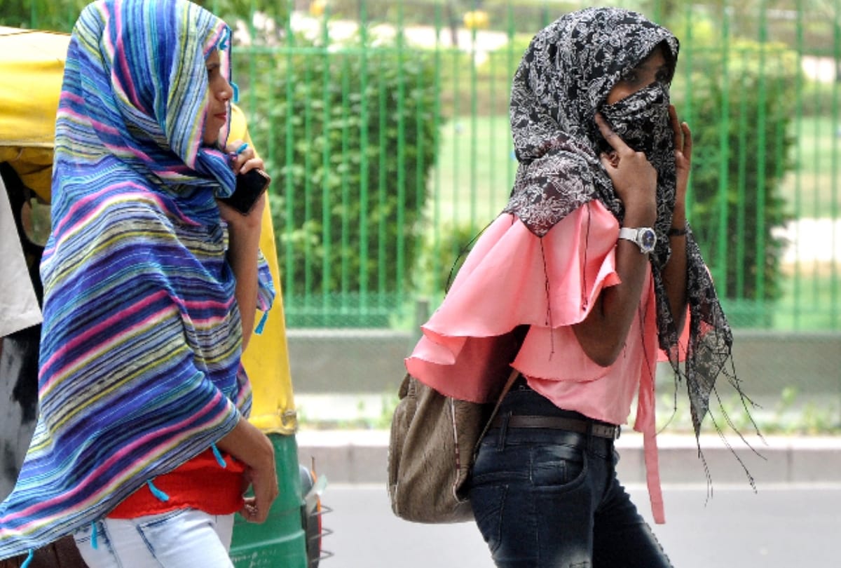 delhi ncr waiting for rain as air quality goes to severe level of increasing pollution