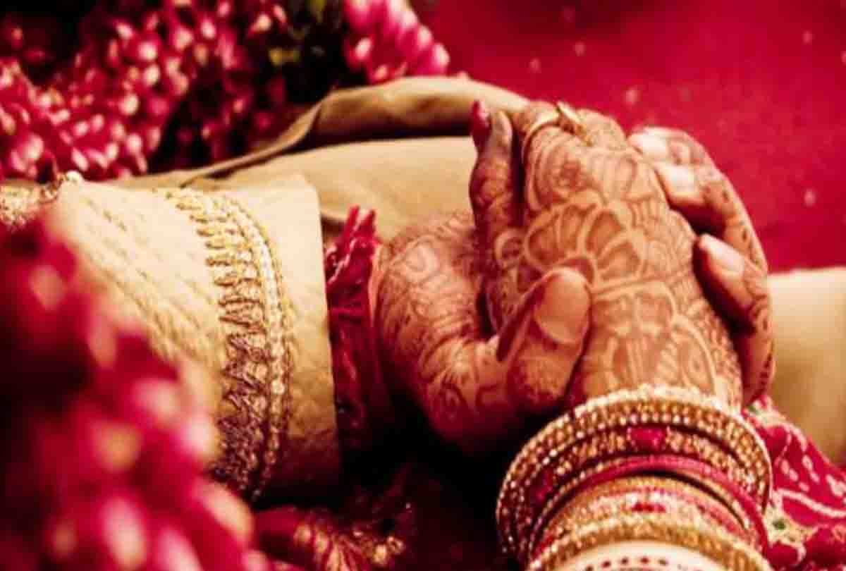 these thoughts revolves in couples mind on the eve of marriage