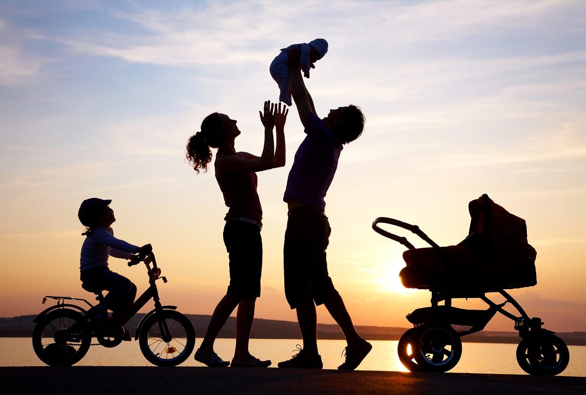 UP Police constable gives reason to expand family in leave 