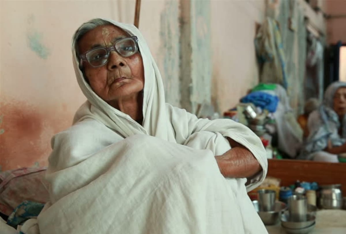  old woman found her family after one week in faridabad