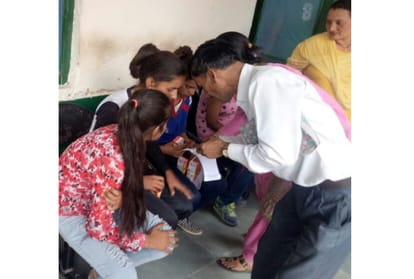 private bus accident in Mandi 13 injured