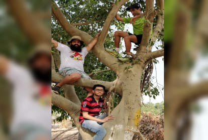 public start chipko movement animal also participate for save 16500 tree of delhi