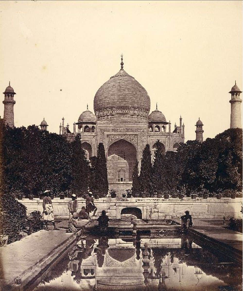 several years ago the taj mahal was covered with trees 
