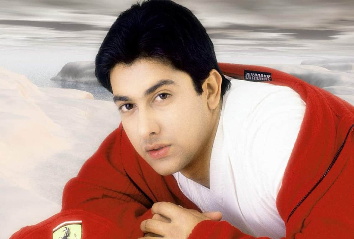 aftab shivdasani emotional when a fan share 90s ad film
