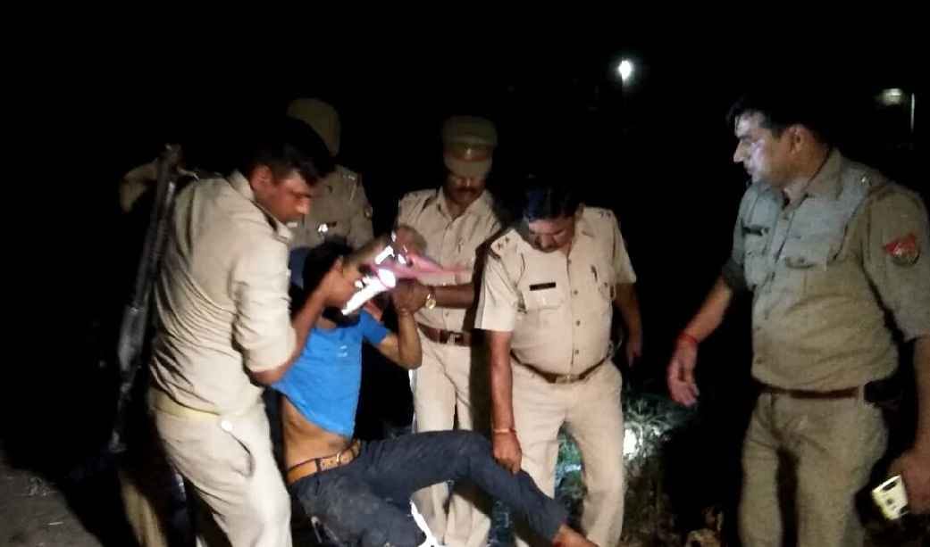 police 25 thousand prize racket arrested