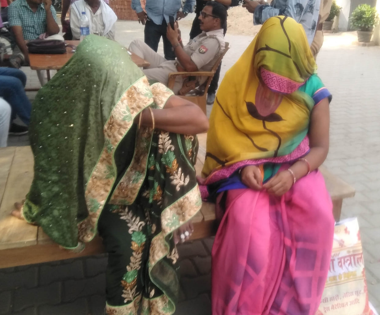 Nand-Bhabhi arrested for cheating