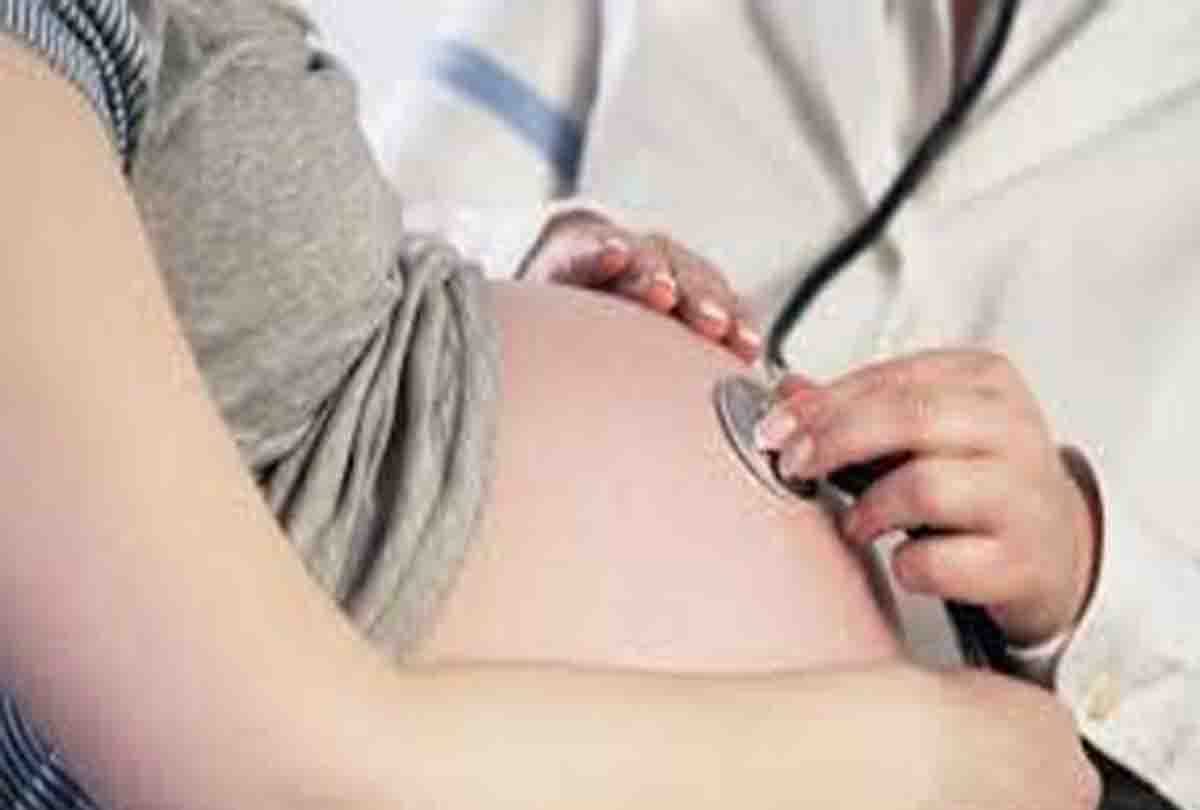two lakhs prize for reporting about sex ratio