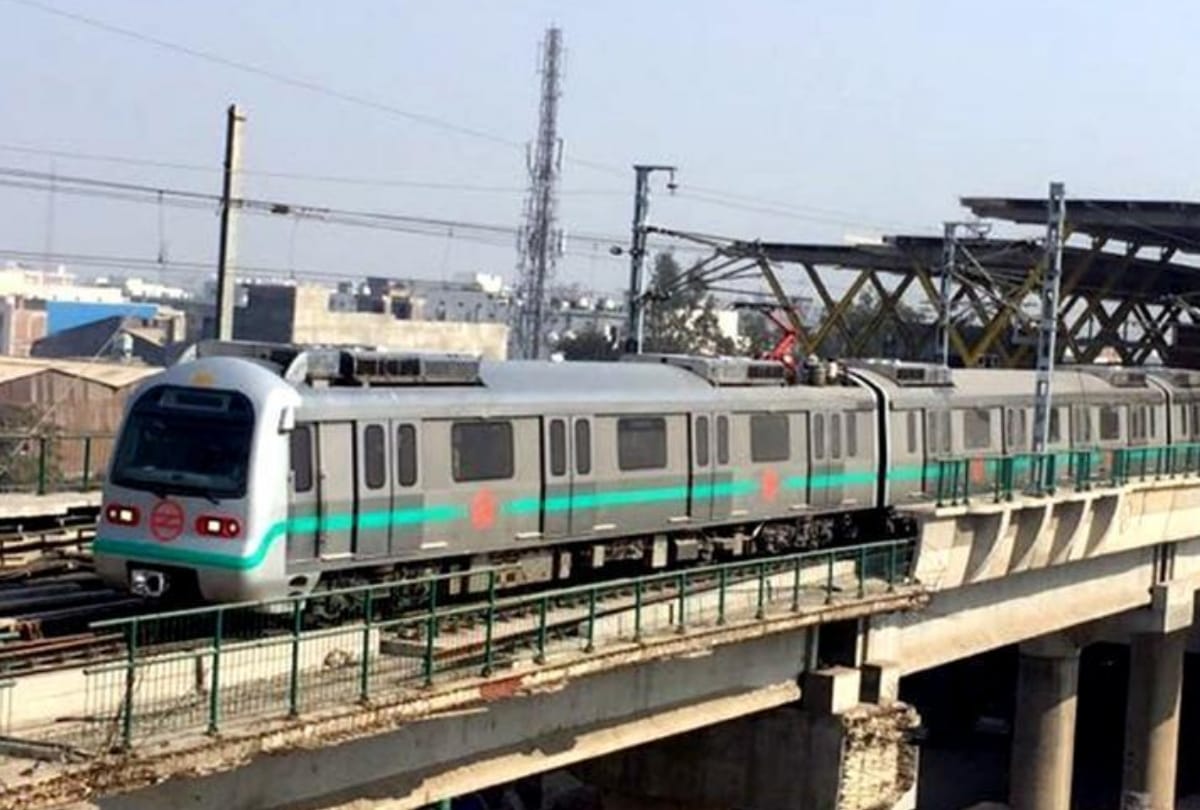 pm modi inaugurated mundka bahadurgarh metro station in delhi