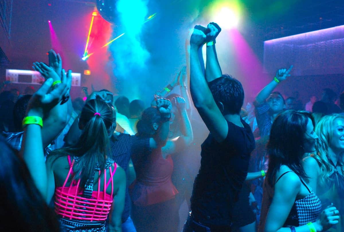 some of the famous night club and lounges which are popular among youngsters