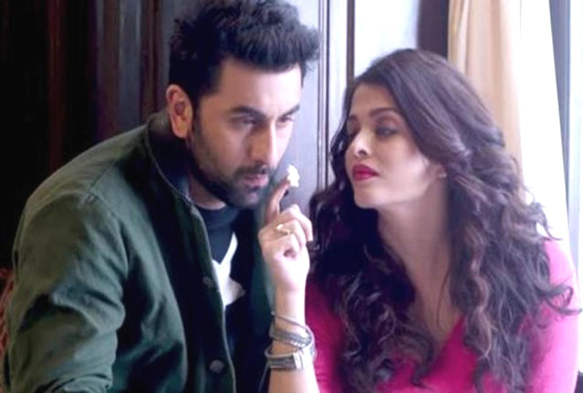 Aishwarya Rai Bachchan Refuses To Dance On item number