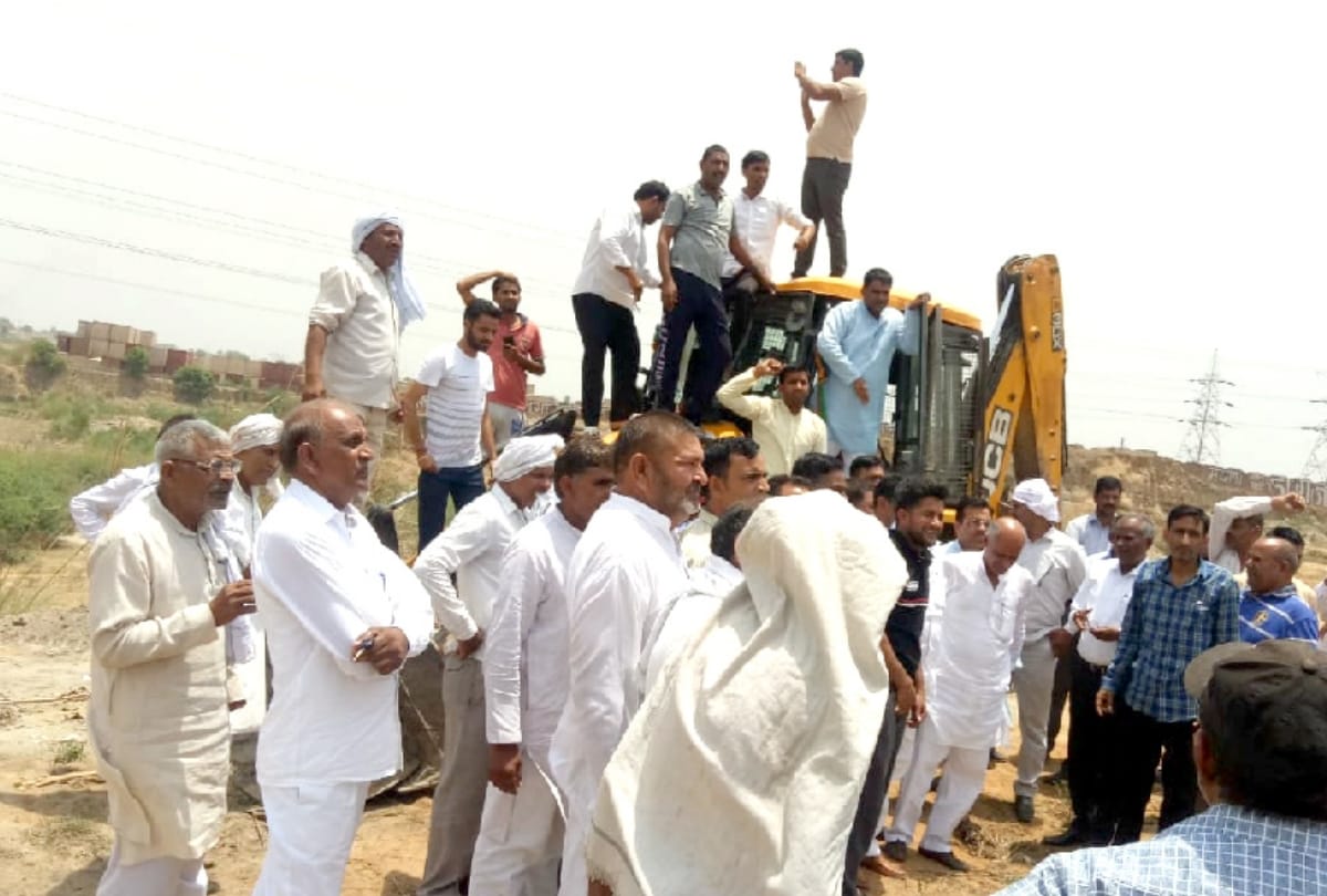 now waste of noida sector 123 dumping ground to be dump in khodna khurd, authority writes to dm