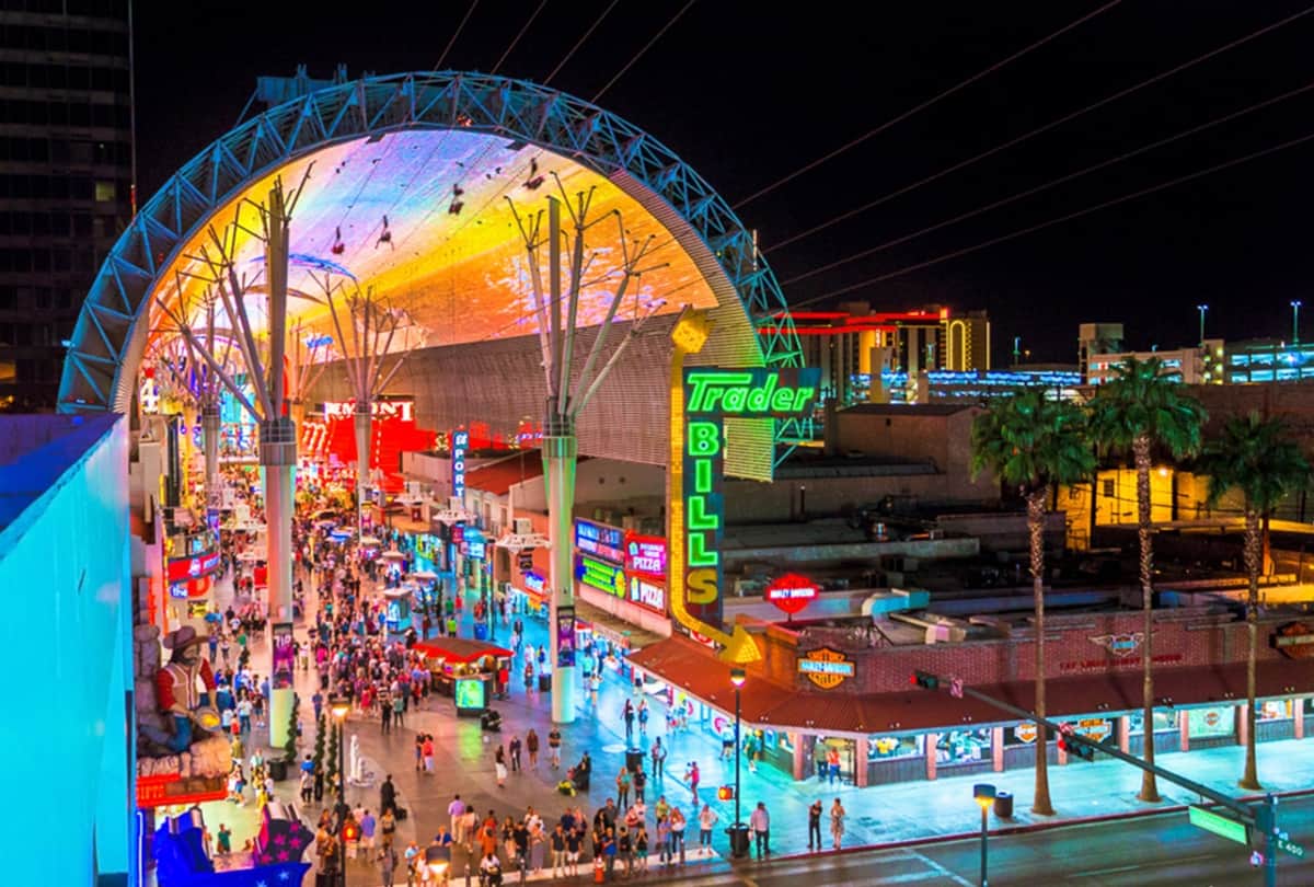 sainta monica best destination for honeymoon las vegas