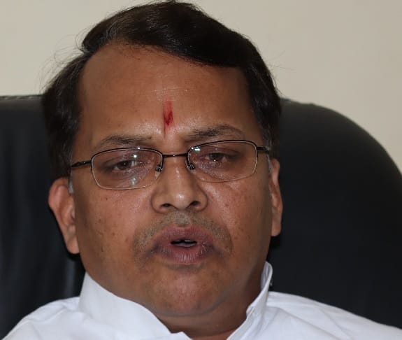 मर्यादा की सीमा न लांघे राजभर