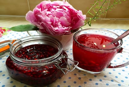 Imports from Pakistan ceased, increased demand for Shimla's pomegranate