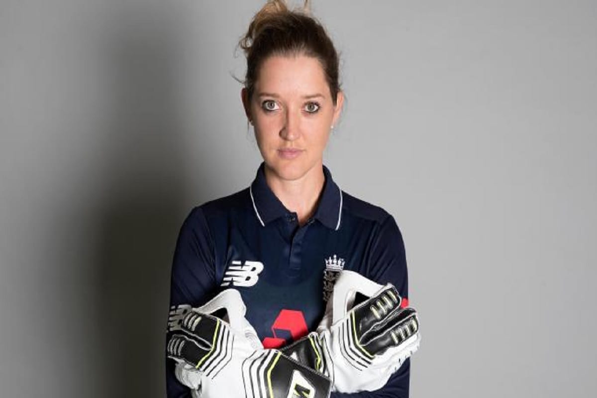 Sarah Taylor is adam gilchrist favourite wicketkeeper ever