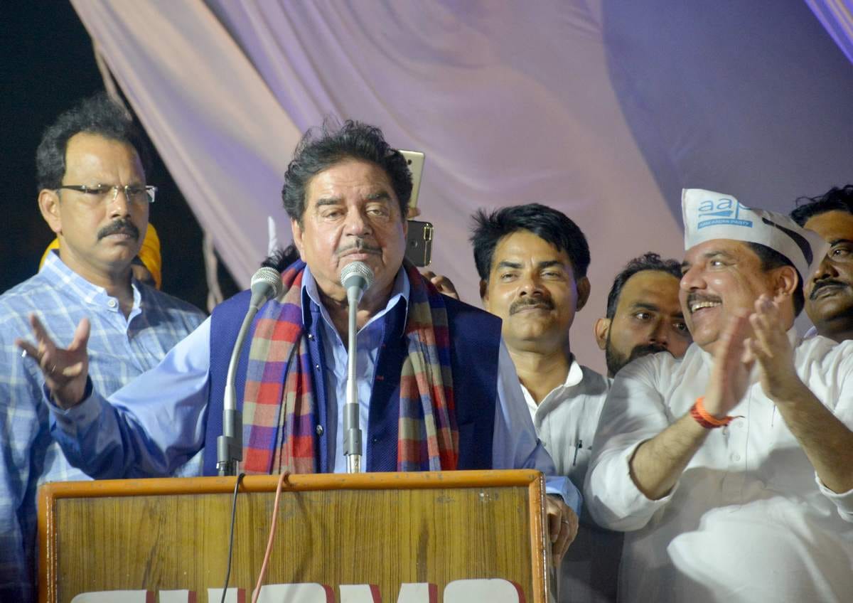 Shatrughan sinha speech in AAp rally at PM constituency