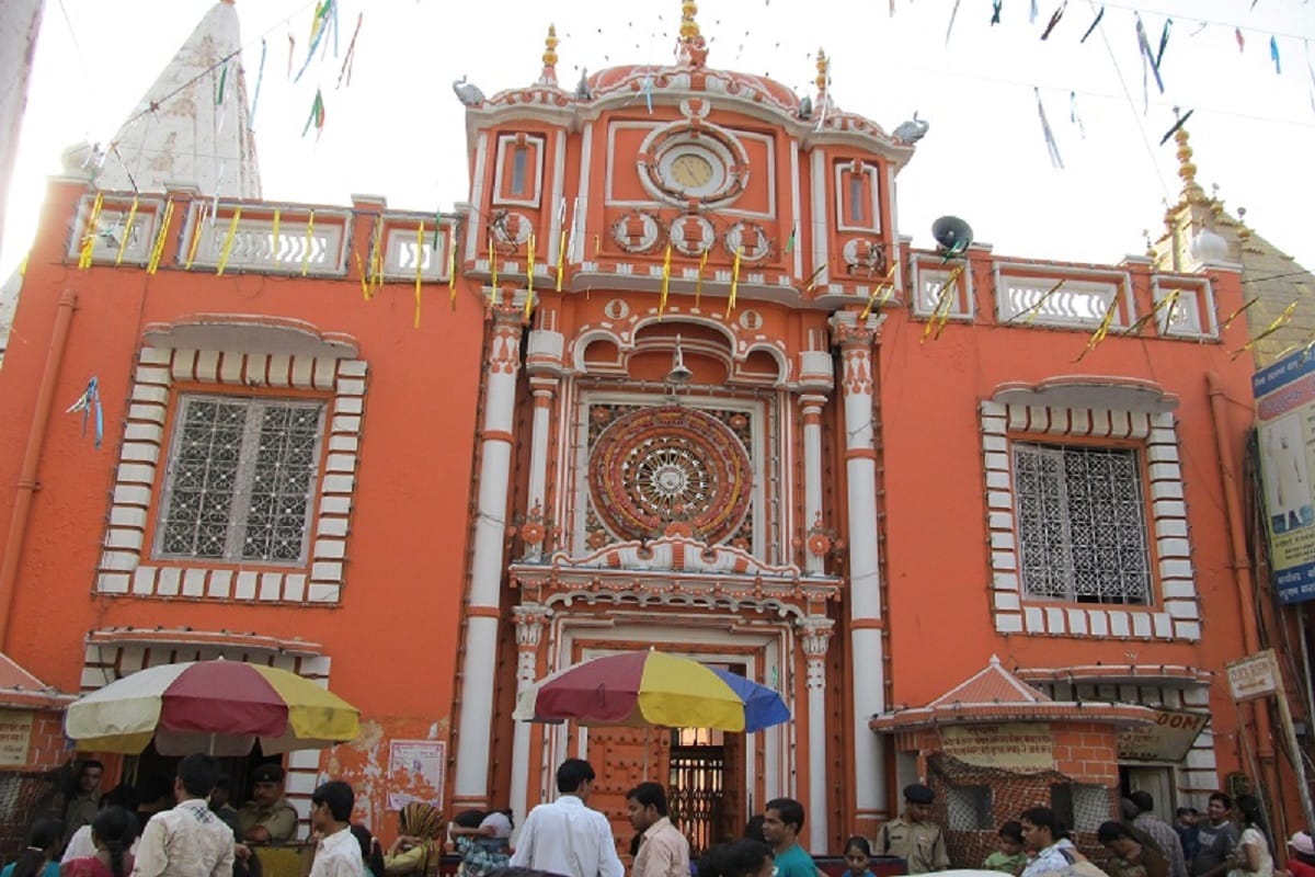 Jammu and Kashmir: Queues for darshan in temples, devotees worship Lord Shiva and seek happiness and prosperity