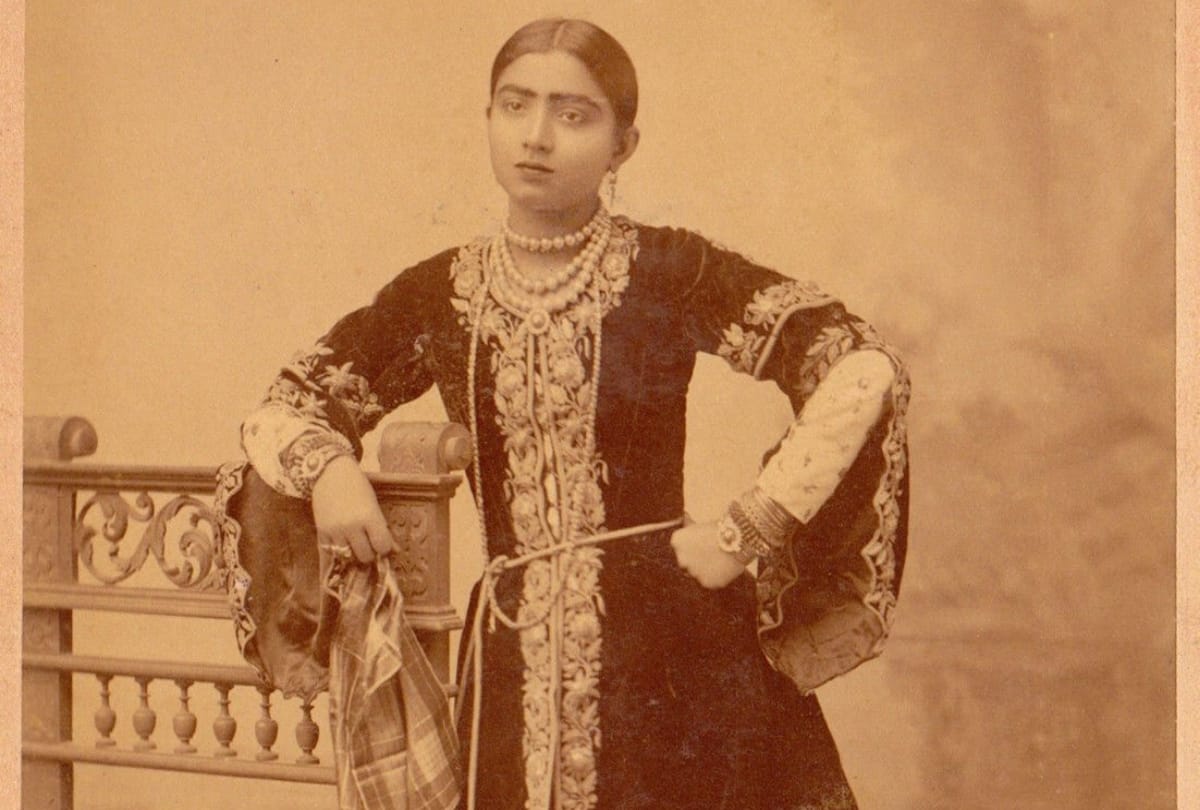 birthday special gauhar jaan faces sexual harassment