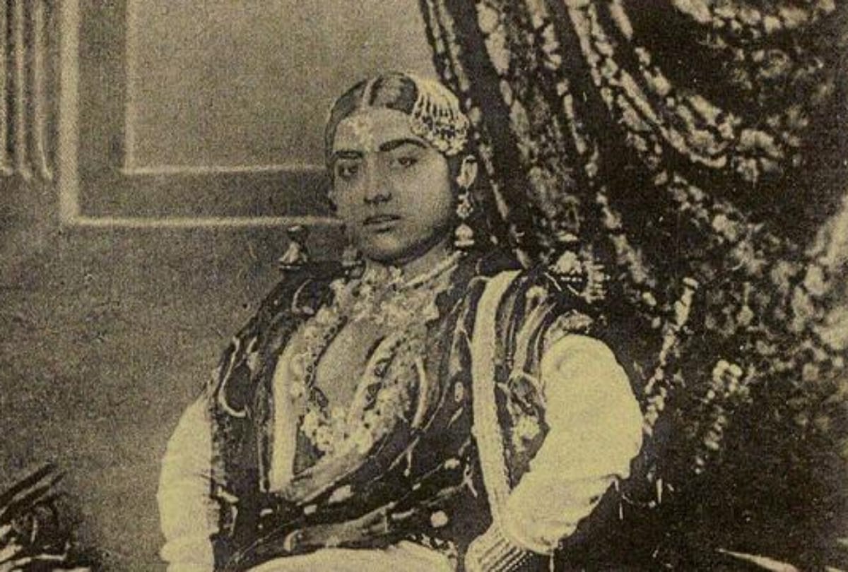 birthday special gauhar jaan faces sexual harassment