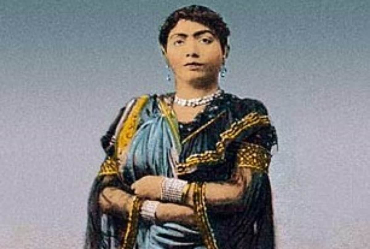 birthday special gauhar jaan faces sexual harassment