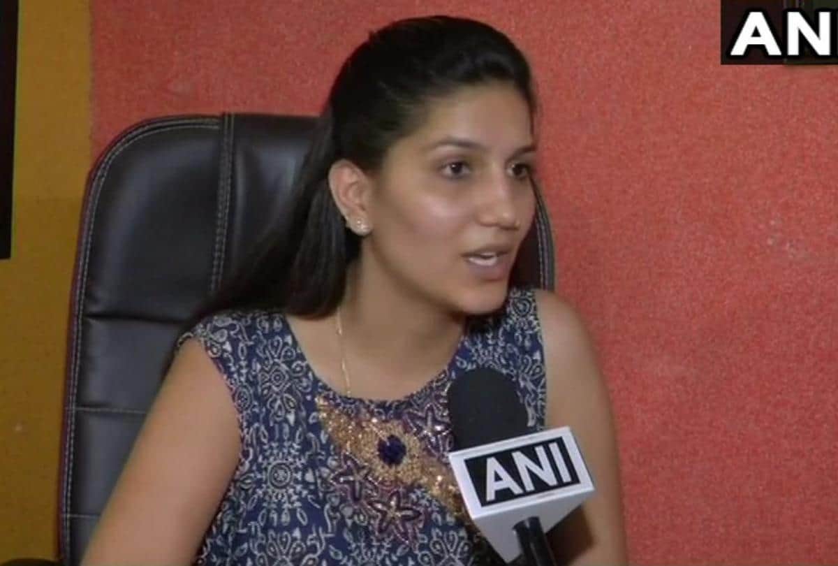 Story behind sapna choudhary joining Congress Here is all you need to know about the Haryanvi star