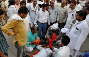 Satyendra gets heart attack during the rally in Vikas Bhavan