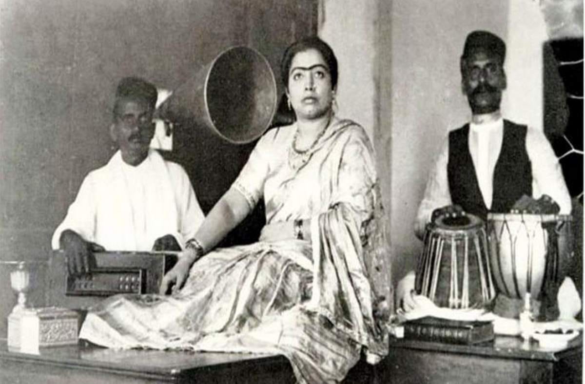 Gauhar jaan take one hundred one ginni for her show