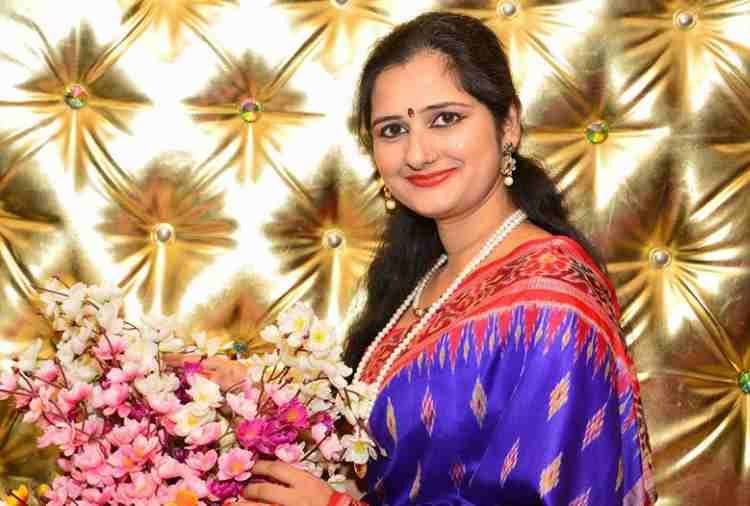 chandigarh, kathak dancer shruti gupta performance on highest peaks in leh ladakh