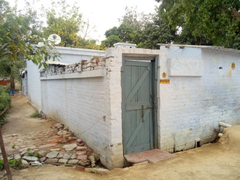 आंगनबाड़ी केंद्रों पर ताले, पुष्टाहार के लाले