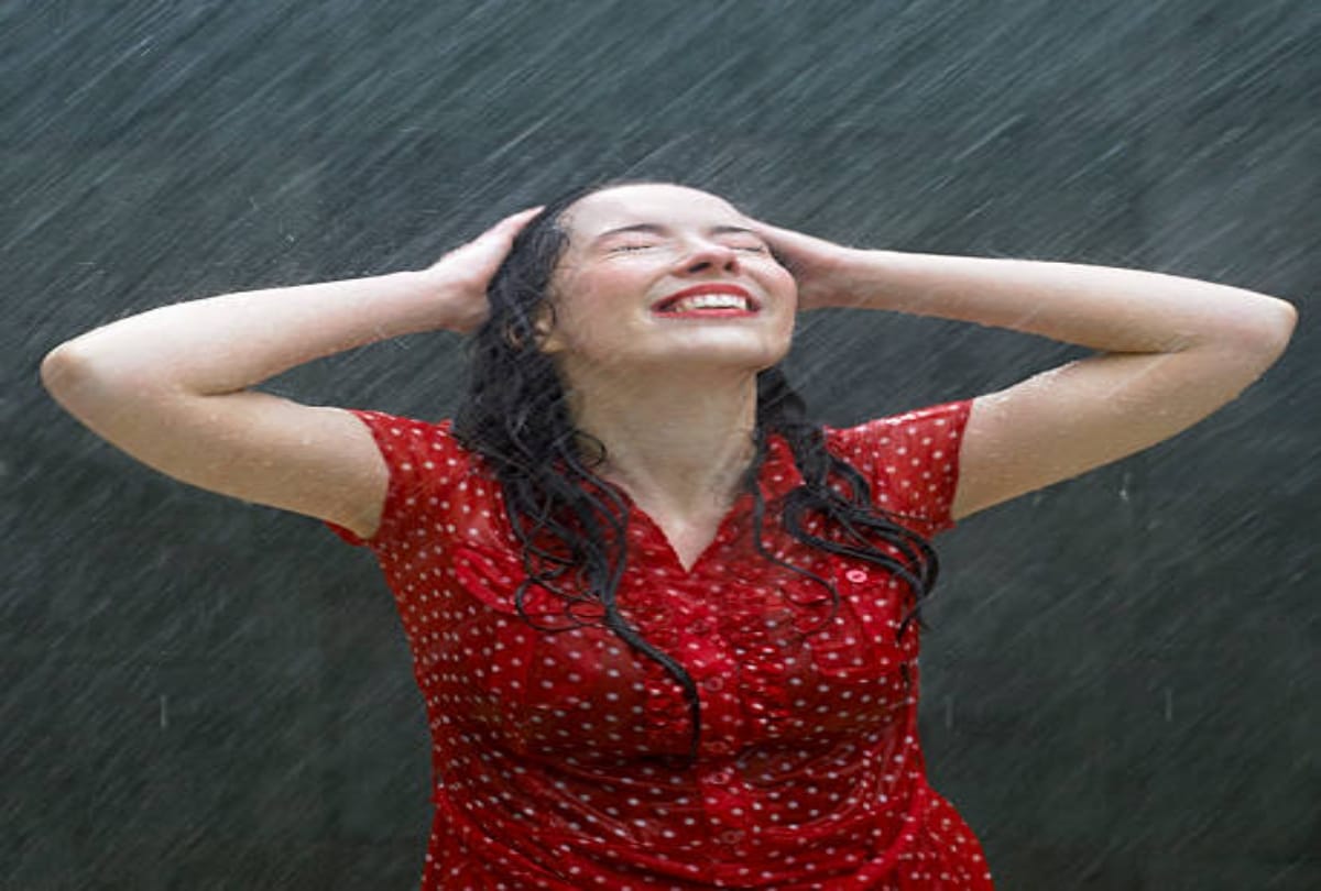Weather turns as rain hits northern cities
