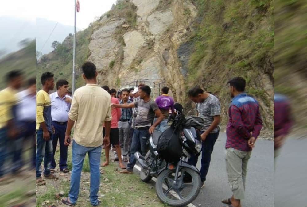 Dead boy rescue photos after Tractor trolley Accident in chakrata 