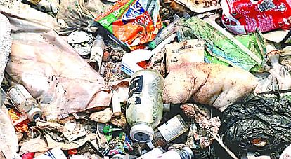 business of illegal disposal of biomedical waste has been going on on large scale in Agra for years