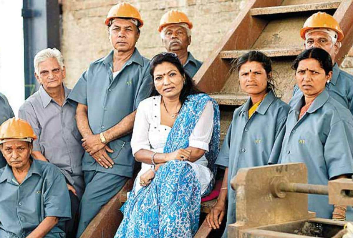kalpana saroj Chairperson and Padma Shri are honored with awards know her success story