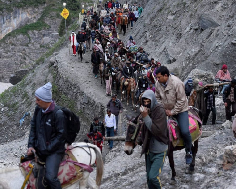 Amarnath Pilgrims stuck in Baltal base camp